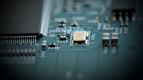 Silicon Box din Singapore investește 3,2 miliarde euro pentru a produce cipuri în nordul Italiei. Investiţia va genera 1.600 locuri de muncă directe