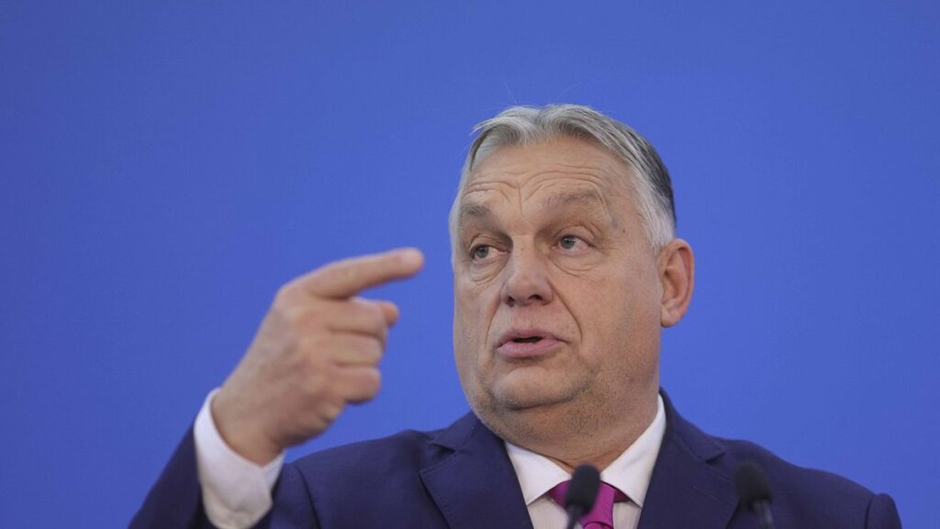 Viktor Orban spune la Băile Tuşnad că nu va susţine noul buget al Uniunii Europene dacă nu sunt deblocate toate fondurile suspendate / În ultimii 15 ani, liderul naţionalist a avut dispute cu Bruxellesul din cauza politicilor sale privind migraţia, limitarea drepturilor LGBTQ şi erodarea democraţiei din Ungaria