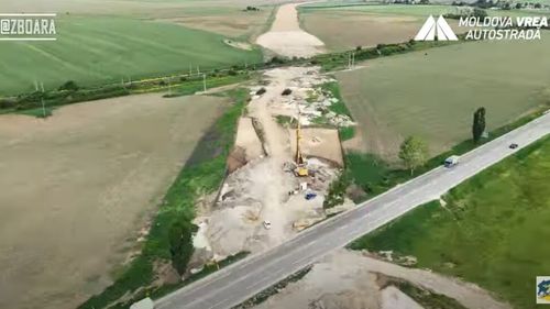 VIDEO Cele mai recente imagini cu Autostrada A7. Filmare din dronă pe „Autostrada Umbrărescu”, loturile dintre Bacău și Pașcani