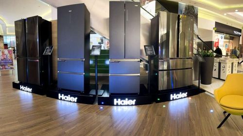 Chinezii de la Haier caută cumpărător pentru fabrica de frigidere din Prahova