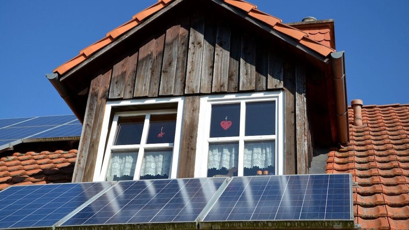 Buget record pentru Casa Verde Fotovoltaice în acest an. În premieră: bani pentru baterii