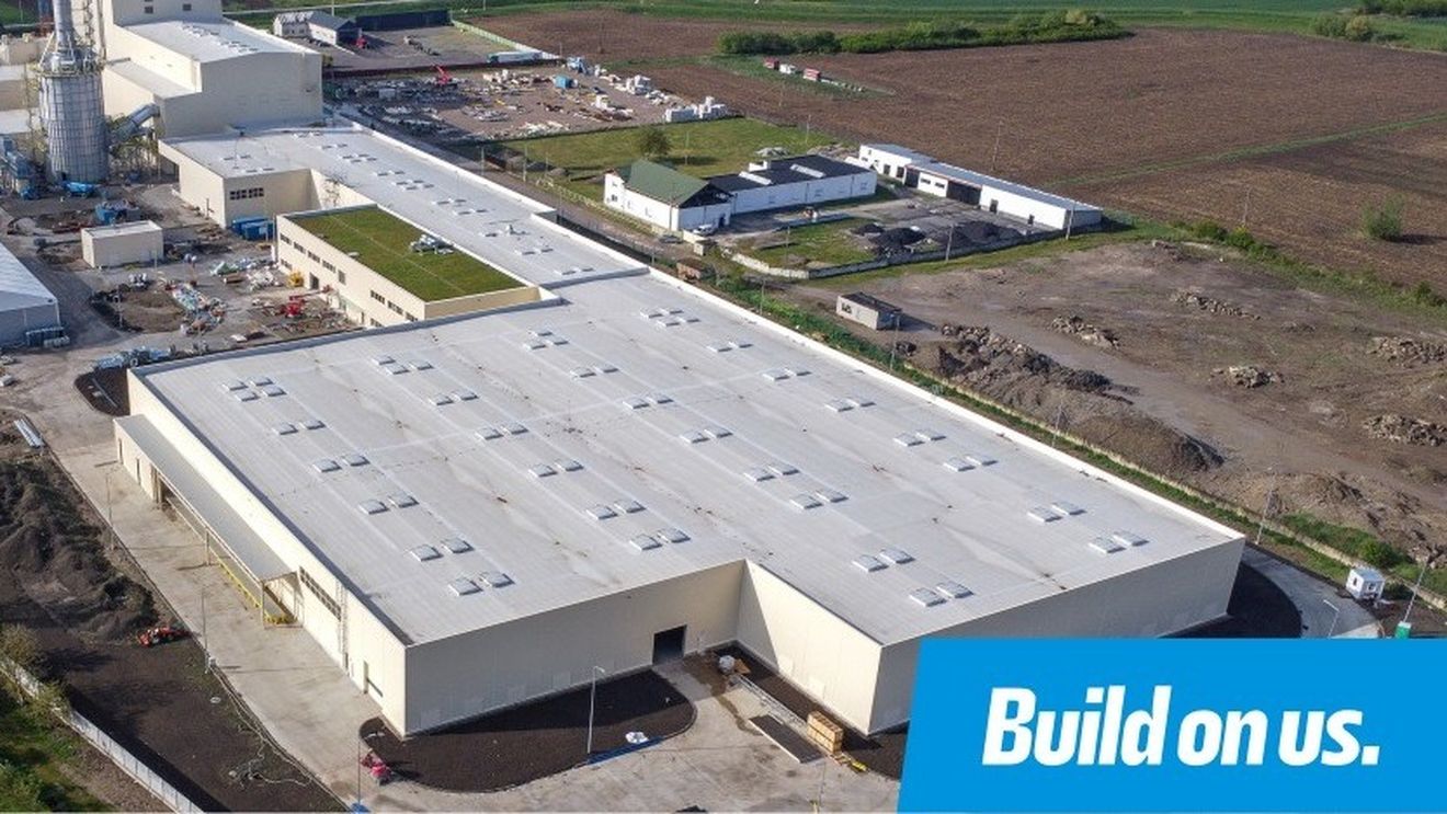 Nemții de la Knauf au finalizat construcția și tehnologizarea unei fabrici la Târnăveni, o investiție de 140 de milioane euro / Inaugurarea, la finalul anului