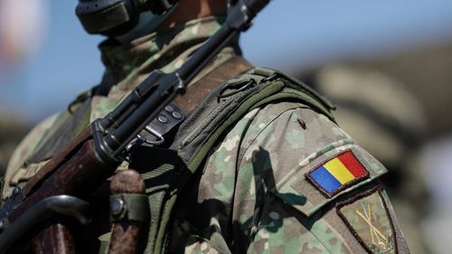 Comisia Europeană, întrebată dacă România poate excepta pensiile militare în reforma pensiilor speciale: O etapă care trebuie îndeplinită până la finalul anului este revizuirea pensiilor speciale, care includ pensiile militare