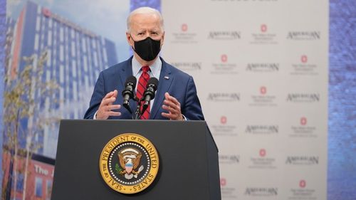 Congresul american a adoptat planul de 1.200 mld. dolari pentru infrastructură al lui Joe Biden