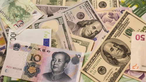 Euro a atins un nou maxim datorită discuțiilor privind pacea din Ucraina