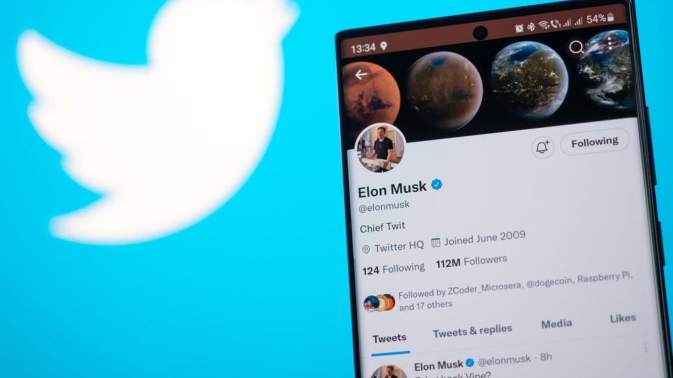 Fluxul Twitter, acaparat de postări ale lui Elon Musk