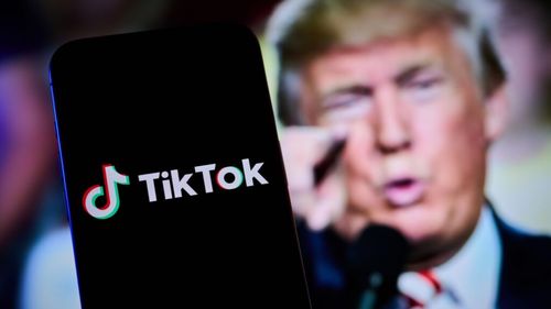 Donald Trump spune că a găsit un cumpărător pentru operaţiunile TikTok din SUA