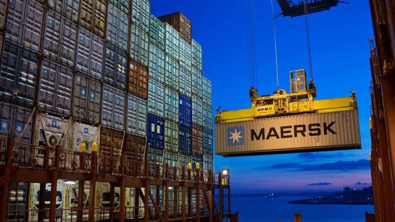 Maersk, una dintre cele mai mari companii de transport maritim din lume, a dat în judecată proprietarul navei Ever Given pentru blocarea Canalului Suez, în 2021