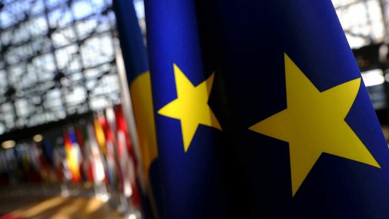 Comisia Europeană: Fondul pentru modernizare investește 2,4 miliarde euro pentru a accelera tranziția verde în sectorul energetic, industrial și al transporturilor, inclusiv în România