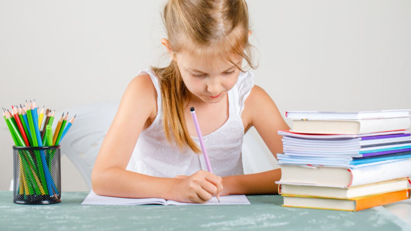 Ministrul Fondurilor Europene, apel către părinți: Fondurile de 500 de lei virate pe cardurile educaționale pentru anul școlar 2024–2025 mai pot fi utilizate doar până la 31 august