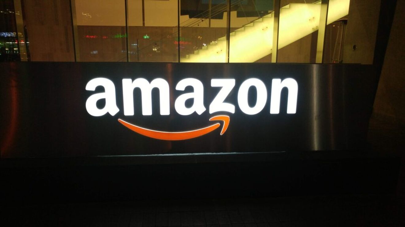 Amazon mai concediază 9.000 de angajați. În total compania va da afară 18.000 de angajați