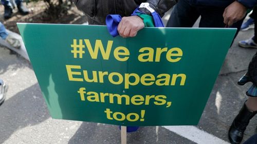Fermierii din Europa Centrală și de Est organizează săptămâna viitoare o nouă demonstrație comună împotriva politicii agricole a Bruxelles-ului