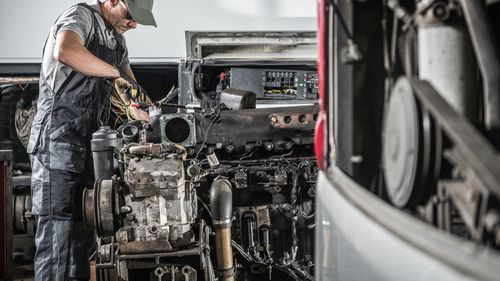 Eurostat: Statele Unite au cumpărat cele mai multe vehicule din Uniunea Europeană în anul 2023