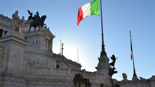 Italia riscă să strângă foarte puțini bani din taxa bancară, după ultimele modificări