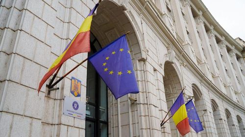 Ministerul Finanţelor transferă peste 2 miliarde de lei pentru plata unor datorii la Sănătate şi MAE