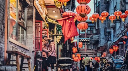 China discută despre reforme în vremuri de criză: datorii imobiliare, consum slăbit și populație îmbătrânită / Economia a crescut cu doar 4,7% în trimestrul 2, cea mai lentă rată de creştere de la începutul anului 2023