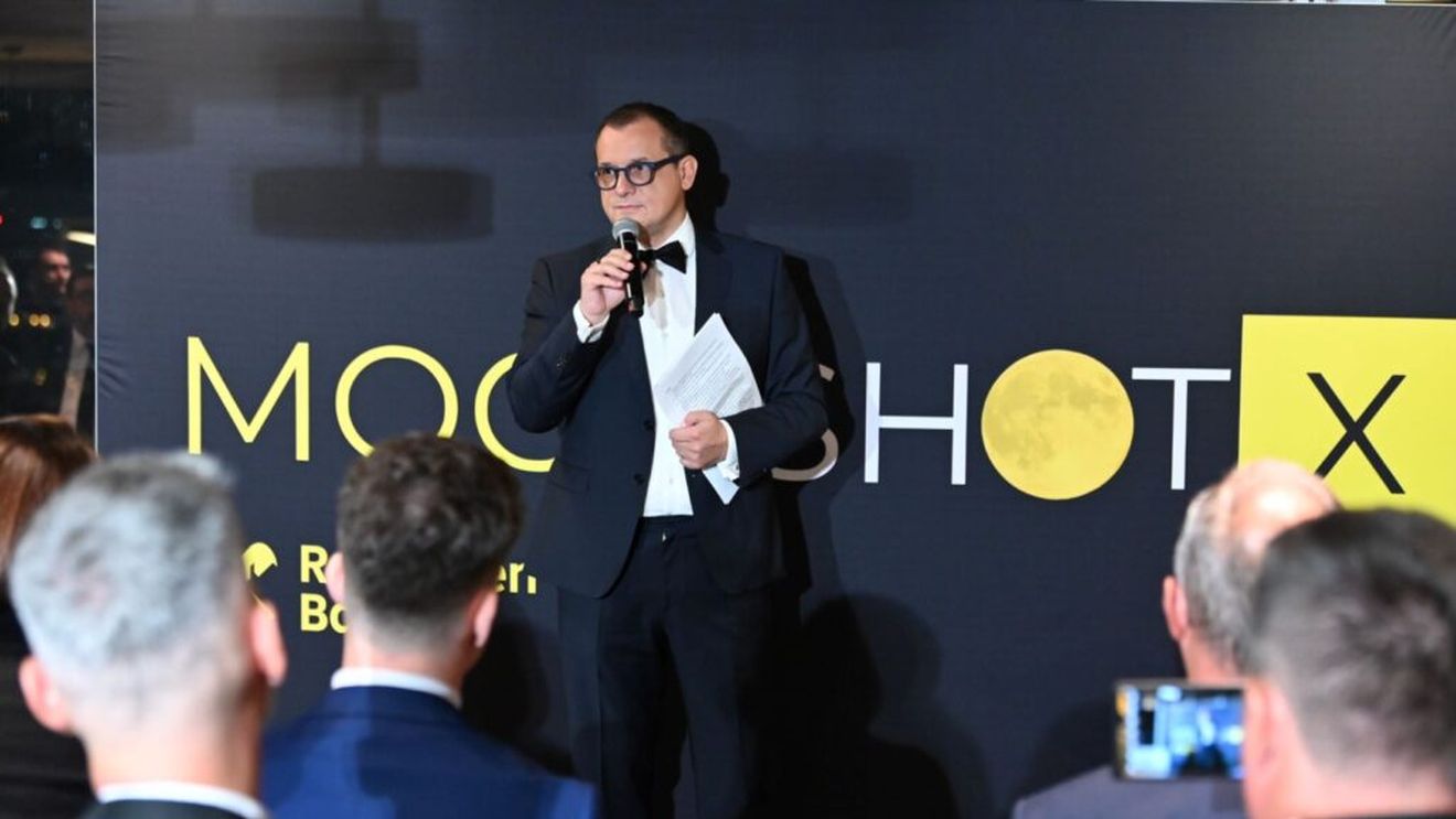 Raiffeisen Bank România a finalizat selecția pentru MoonShotX. 22 de companii locale vor începe drumul spre scalare