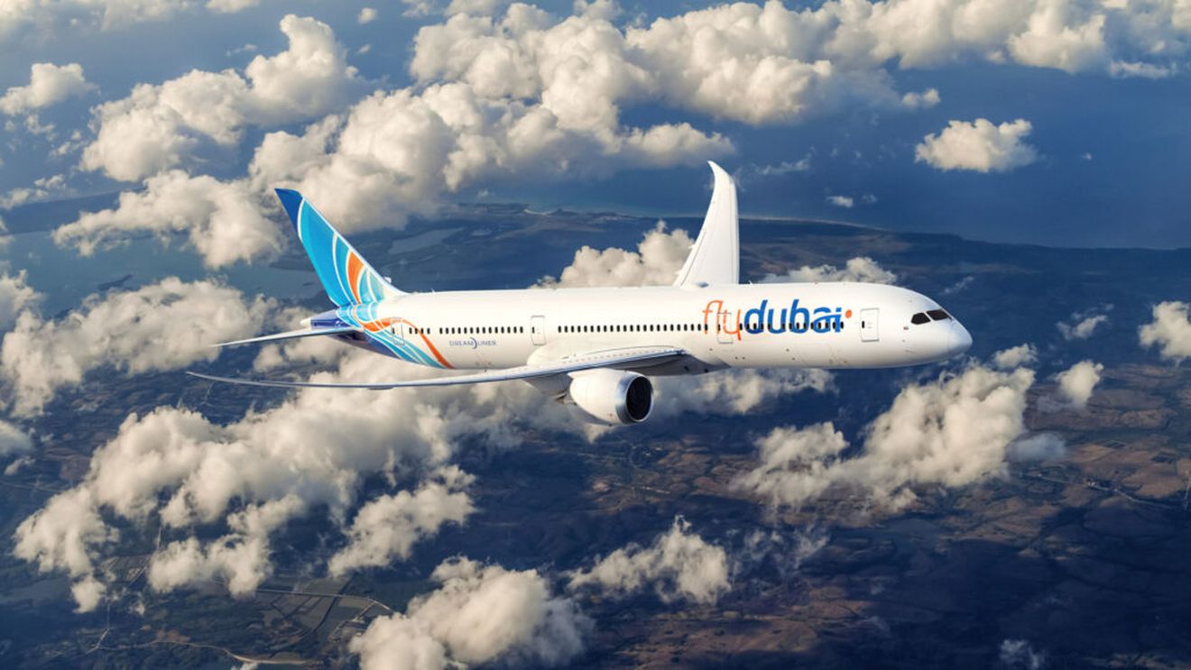 Airbus obține un acord preliminar cu FlyDubai pentru 150 de avioane și înlătură Boeing din poziția de furnizor exclusiv al companiei