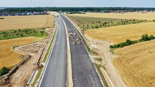 Autostrada A0 București Sud. Lotul 3 „e la limită”, spune ministrul Grindeanu: „Am crezut foarte mult că poate fi gata. Dacă plouă...”