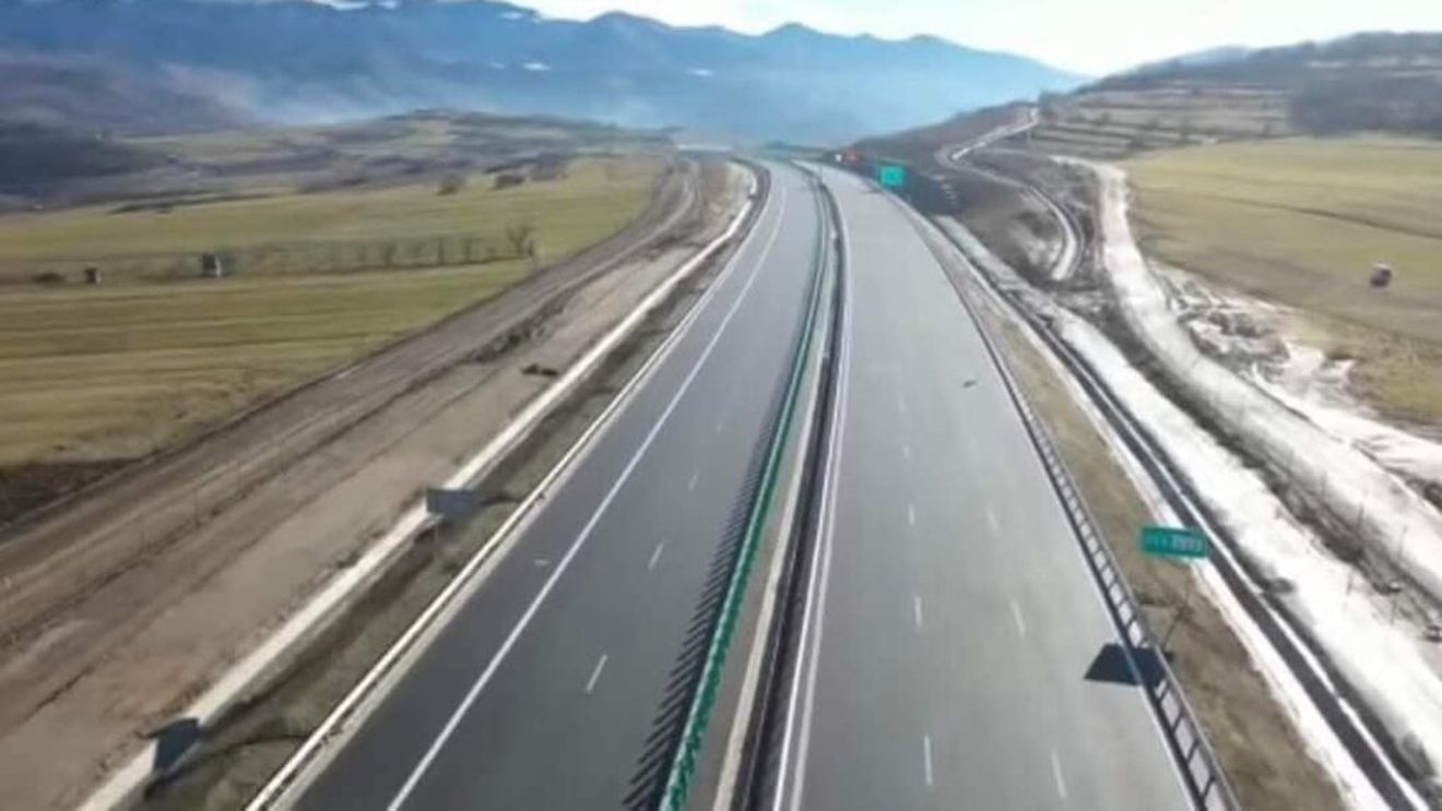 Autostrada Craiova – Filiași: CNAIR nu poate semna contractul cu turcii de la Ozaltin / Brașovenii de la Gott Strasse au depus contestație