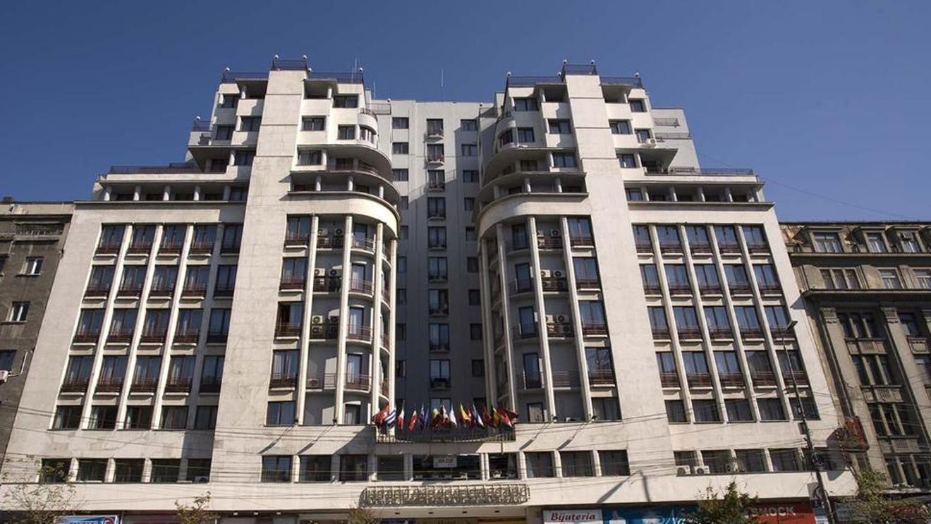 Hotelul Ambasador, o clădire emblematică în stil Art Deco din București, a fost cumpărat de familia Julius Meinl și va fi redeschis în 2027 după un proces de reabilitare