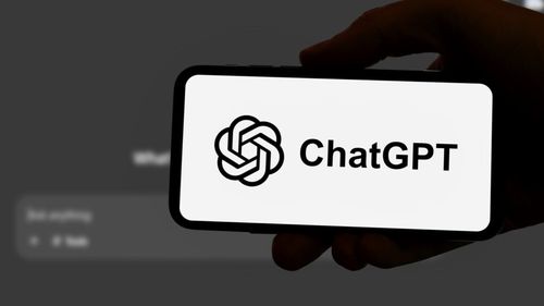 OpenAI a lansat oficial GPT-5