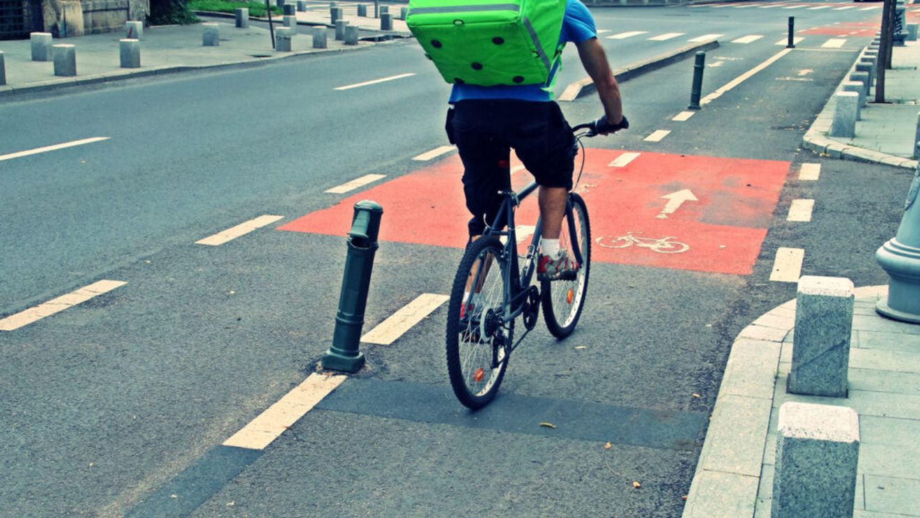 BREAKING Masterplanul velo a fost adoptat de CGMB / Traseele velo devin condiție obligatorie la reabilitarea străzilor și bulevardelor / Peste 500 km de piste de biciclete, prevăzute să fie realizate în București până în 2035