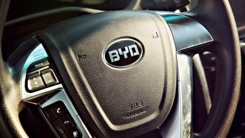 Forvia va aproviziona a doua fabrică europeană a BYD, în Turcia