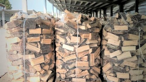 Guvernul a aprobat acordarea unui sprijin de 1.400 lei pentru facturile la energie în 2023. Peste 3,9 milioane de persoane vor beneficia de cardul de energie / Mecanismul pentru a plăti facturile