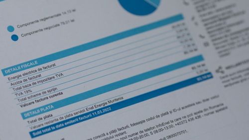 O nouă majorare a facturilor la electricitate, de la 1 septembrie. Transelectrica majorează un tarif cu 82% / Efectul în facturi