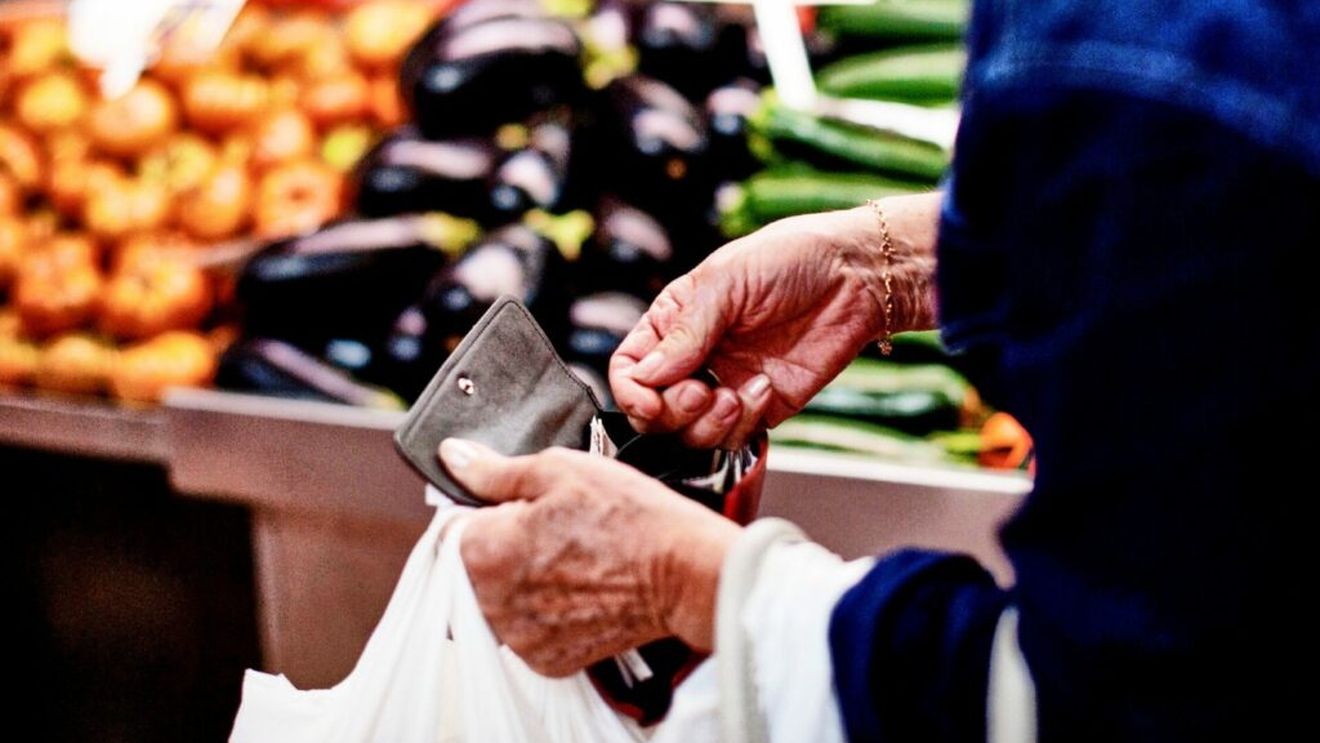 BNR se așteaptă ca inflația să scadă la o cifră încă din trimestrul III din 2023