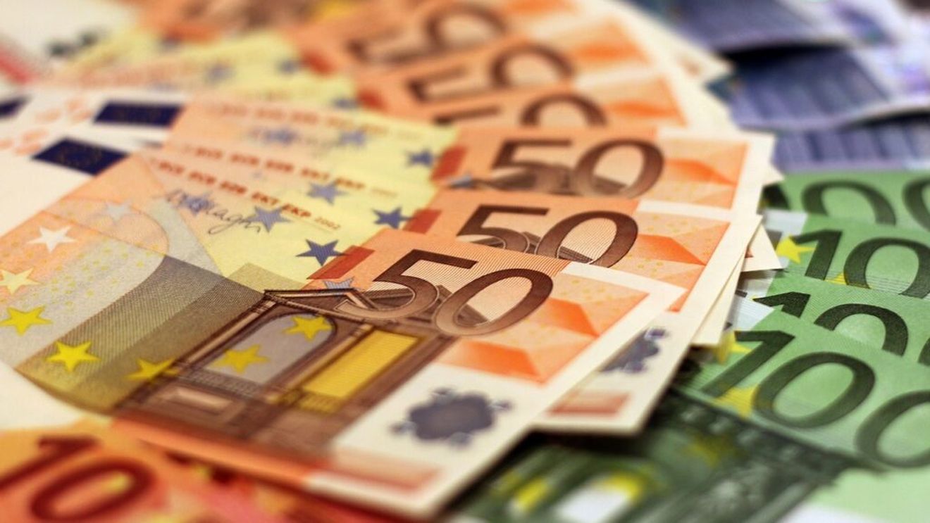 Plan de investiţii record de 155 miliarde de euro, anunțat pentru 2025 în Polonia