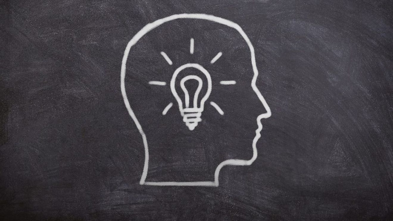 STUDIU: Nouă din zece români apreciază că inovaţia le uşurează viaţa, iar șapte din zece români s-ar simți mai în siguranță într-o casă construită din materiale moderne și sustenabile