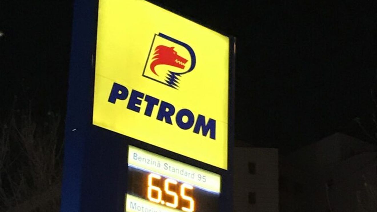 Petrom a ieftinit motorina în prima zi din luna februarie / În ianuarie, motorina standard s-a scumpit cu 60 de bani / Prețul benzinei standard rămâne neschimbat