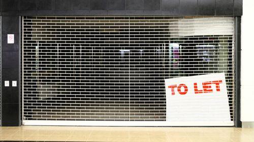 2022 pentru firmele mici și mijlocii: Numărul de IMM-uri a crescut cu doar 3%/ Anul a fost marcat de suspendări și radieri