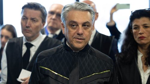 Kering vinde către L'Oreal divizia de produse de înfrumusețare. Noul director Luca de Meo, fost șef al Renault și Dacia, caută modalități de a reduce datoriile gigantului francez al produselor de lux