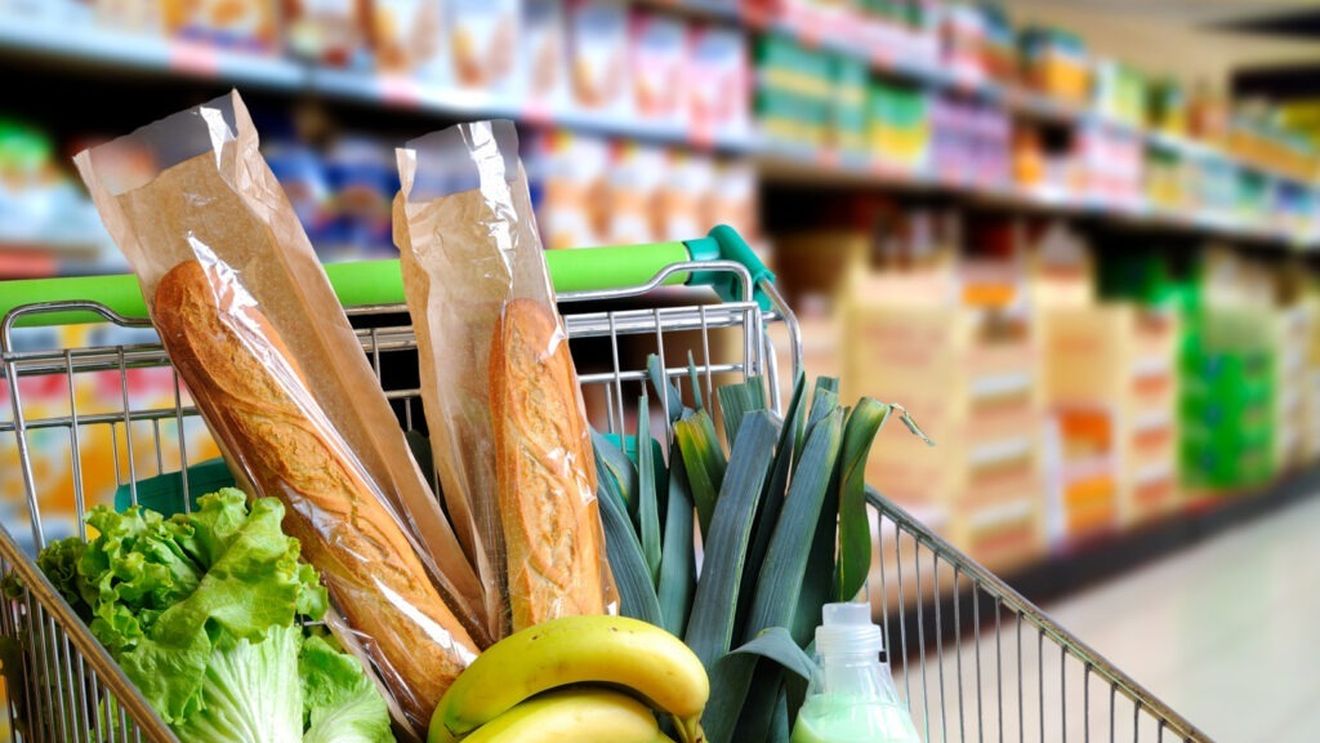 Curtea Supremă de Justiție a UE desființează plafonarea prețurilor la alimente din Ungaria: „Este contrară legislației UE” / România a plafonat adaosul comercial