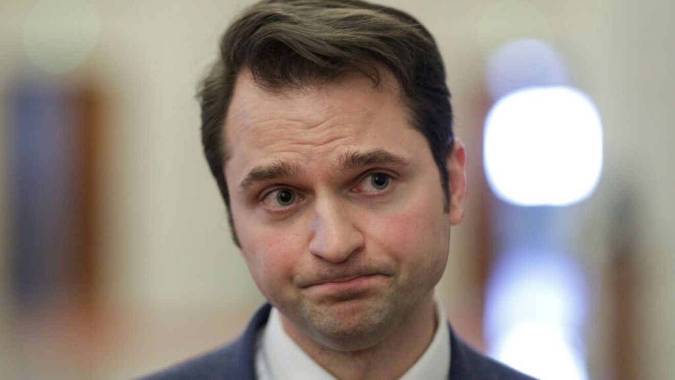 Ministrul desemnat al Energiei Sebastian Burduja: „România se confruntă cu o trilemă energetică. Avem trei deziderate care nu se pot îndeplini întotdeauna în același timp”