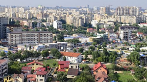 Ministrul Finanţelor, despre modificarea modului cum vor fi impozitate locuinţele: Trebuie să facă diferenţierea între apartamentul penthouse de 500.000 de euro şi apartamentul de aceeaşi suprafaţă din Borsec sau din Bălan