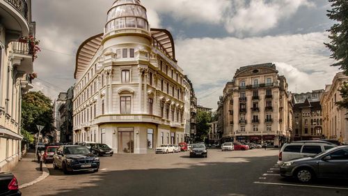 One United Properties paid €4.9 million for a historic building near the Athenaeum