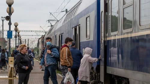 CFR anunță că are 100 de șantiere pentru lucrări de mentenanță pe căile ferate din România