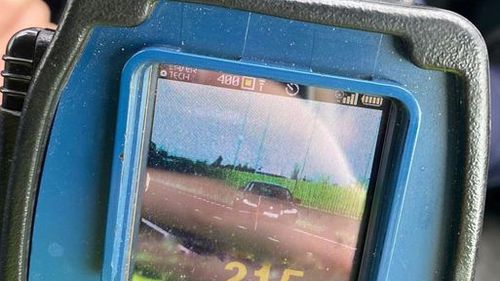 Jalon în PNRR: Iohannis a promulgat Proiectul de Lege „e-SIGUR" pentru radare fixe pe autostrăzi și drumuri naționale