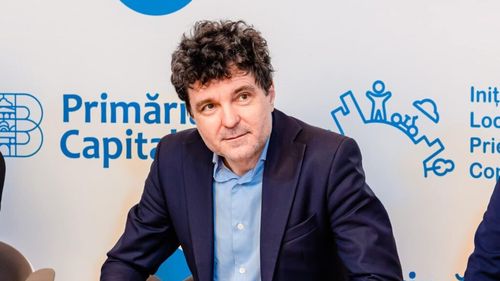 Mai multe clădiri cu risc seismic din Capitală vor fi consolidate cu fonduri nerambursabile, anunță primarul Nicușor Dan / Finanțarea de peste 65 de milioane de euro, alocată pentru 14 imobile din zone protejate istoric