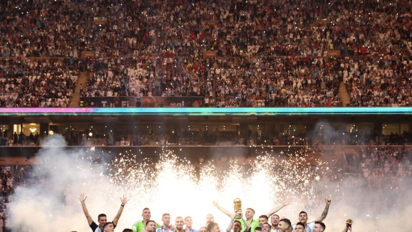 Echipele de la Mondialul de fotbal, premiate de FIFA cu 440 de milioane de dolari / Campioana Argentina a primit 42 de milioane, iar vicecampioana Franța, 30 de milioane / Argentina, premiată cu alte 10 milioane de dolari de Confederaţia sud-americană de fotbal