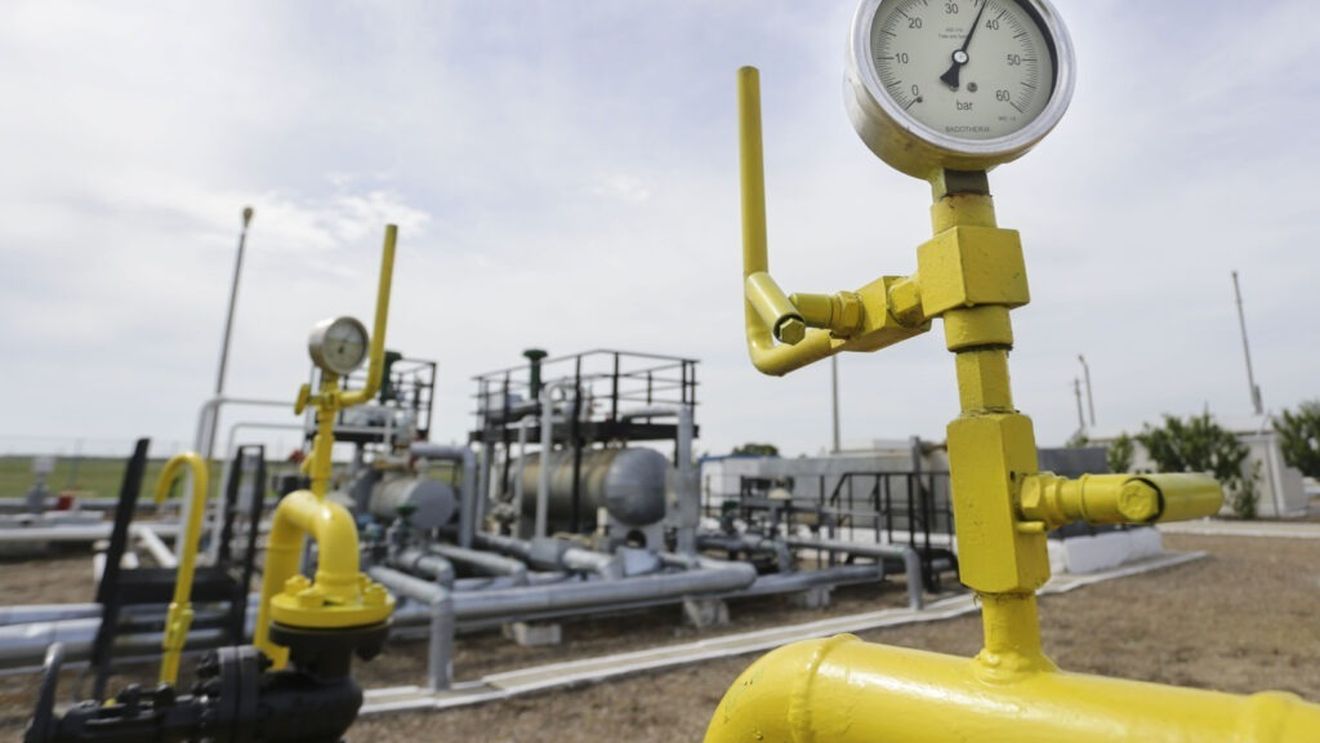 Romgaz: Producţia de gaze de la Caragele a scăzut puternic, existând zăcăminte inundate de apă şi nisip