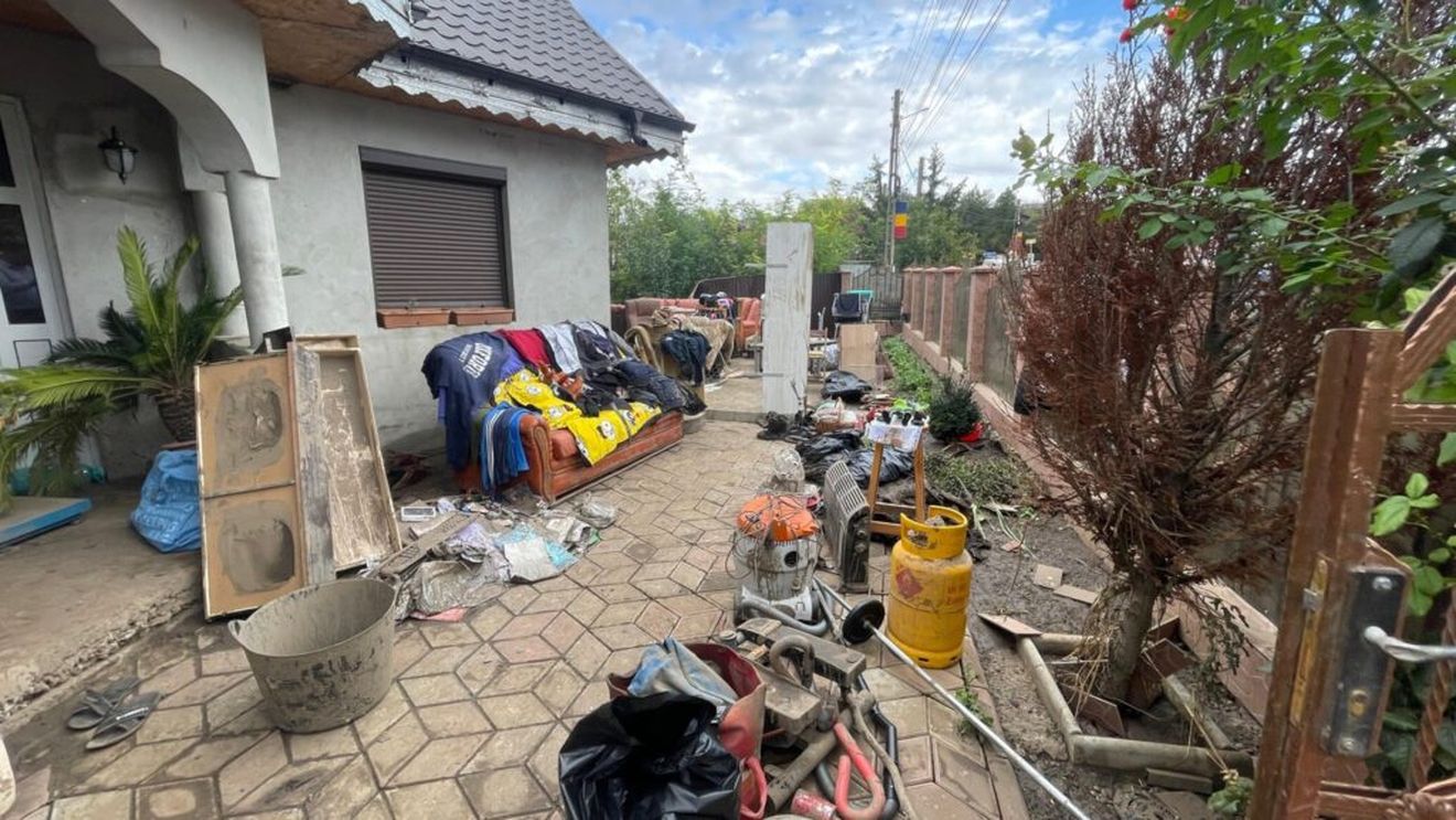 PAID a făcut prima plată într-un dosar de daună în urma inundațiilor, la 48 de ore de la notificare/ Plata, către un asigurat din Costache Negri