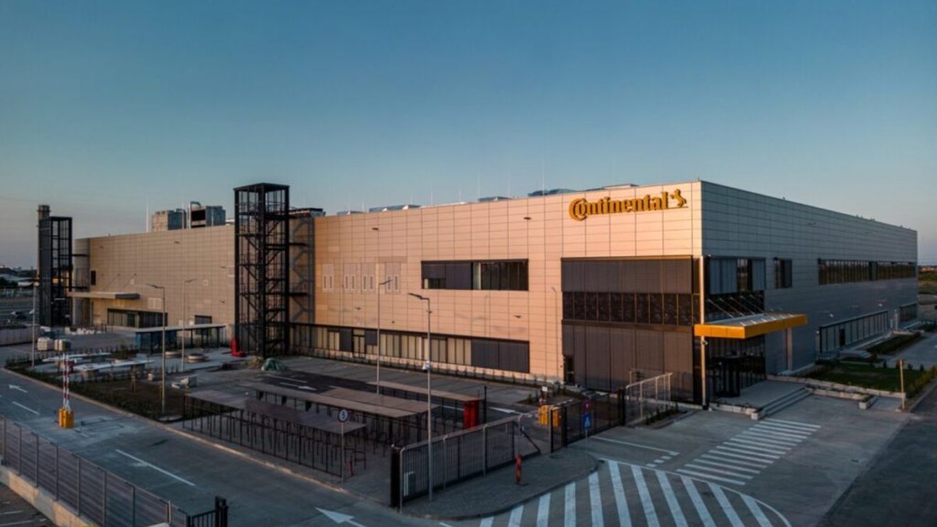 Concedieri colective la Aumovio Timișoara / ITM Timiș confirmă că e vorba de aproape o mie de angajați