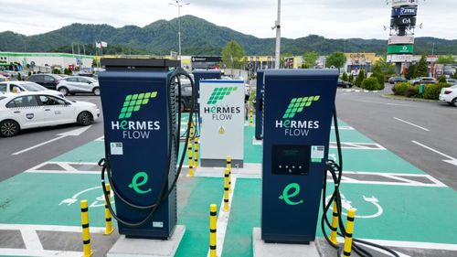 PPC blue România preia reţeaua Hermes Flow, care are 116 puncte de încărcare pentru vehicule electrice