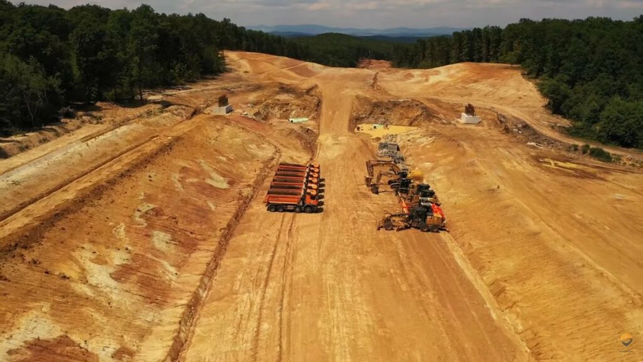 Compania de Drumuri: UMB lucrează pe aproape toate șantierele, deși a anunțat că va opri total activitatea