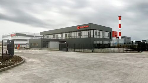 FOTO Grupul Rockwool, producător mondial de produse de vată minerală bazaltică, demarează o nouă unitate de producție la Prahova / Investiție de 150 milioane de euro